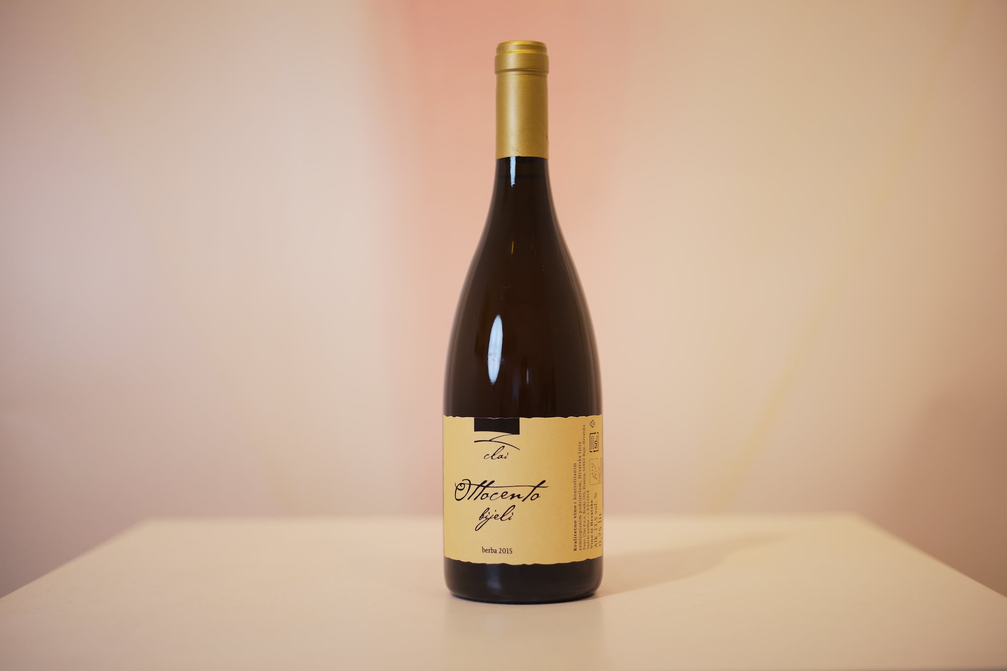 Clai Bijele Zemlje クライ・ビエーレ・ゼミエ
Ottocento Bijeli 2015
オットチェント・ビエーリ - amala